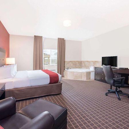Hawthorn Extended Stay By Wyndham Dickinson Kültér fotó