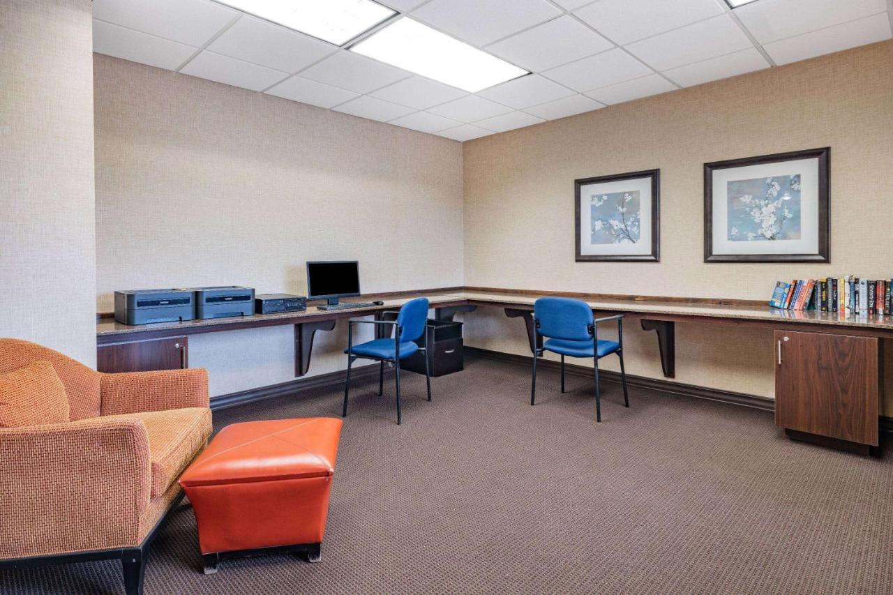 Hawthorn Extended Stay By Wyndham Dickinson Kültér fotó
